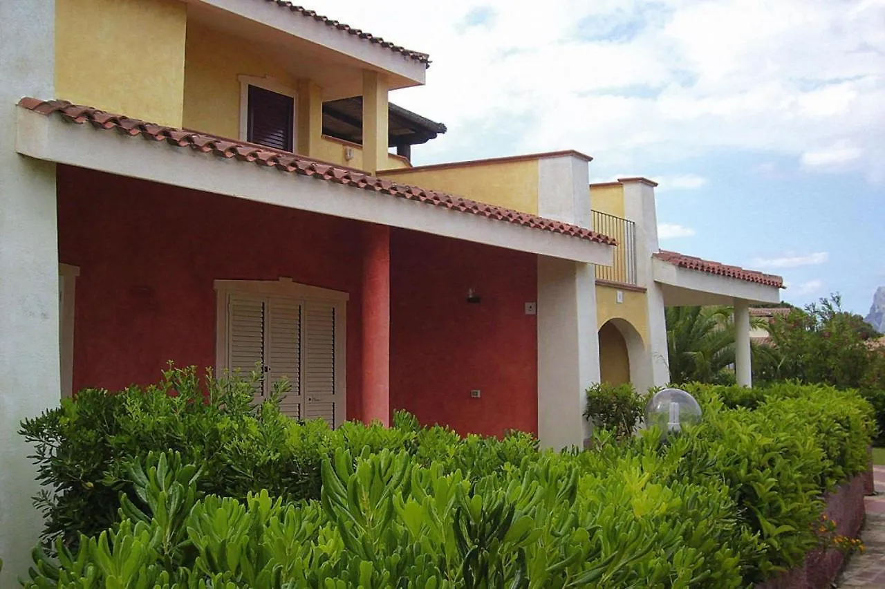 Apartment In Monte Petrosu With Terrace San Teodoro
